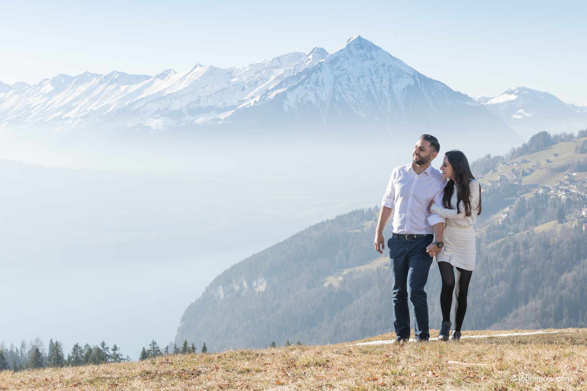 Couples photo shoot near Interlaken