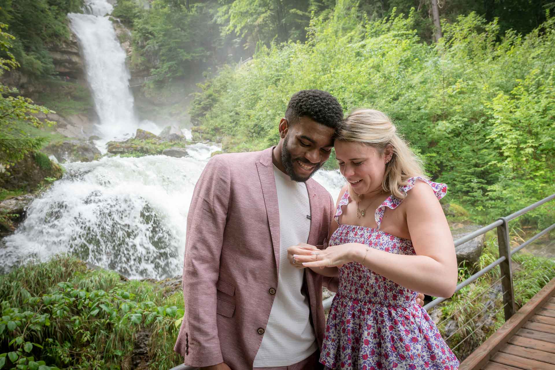 Wedding proposal in Giessbach