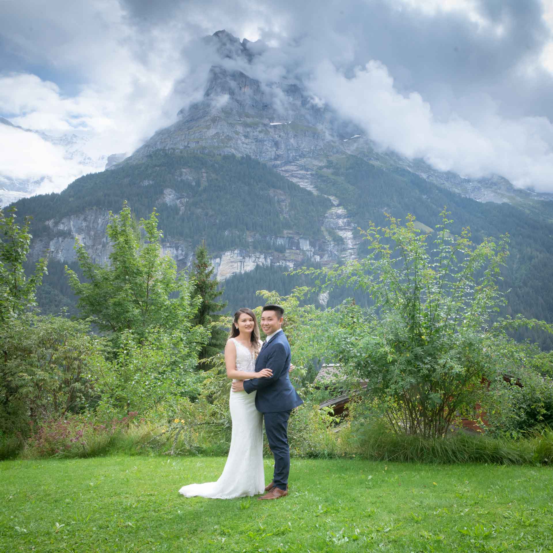 After Wedding Photo Shoot near Interlaken