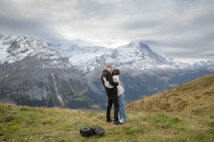 Surprise engagement on Grindelwald First. Photographer John Wisdom. Surprise Engagement Grindelwald First