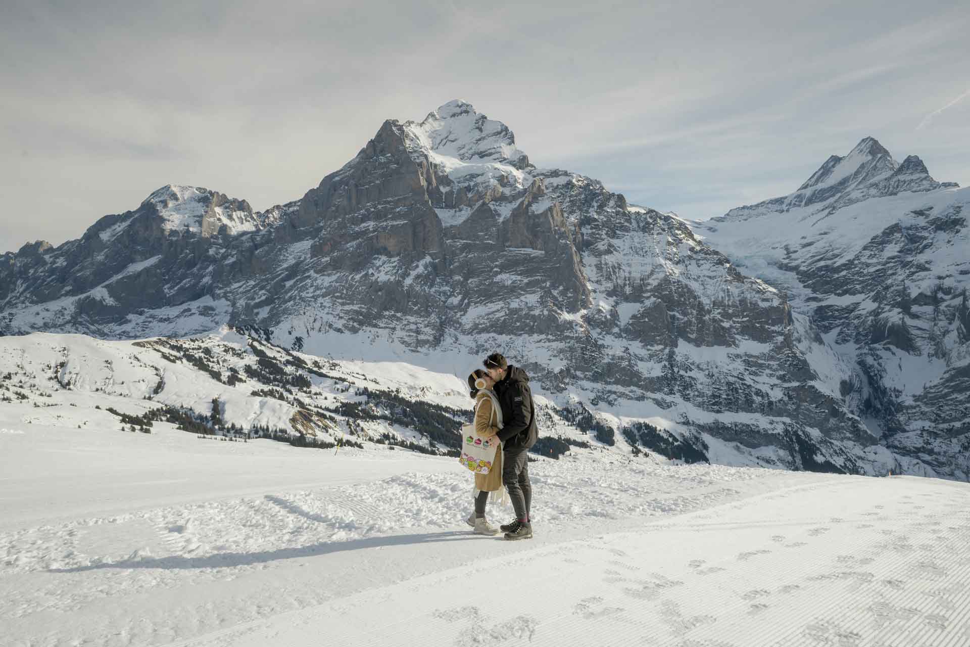 Surprise engagement on Grindelwald First.