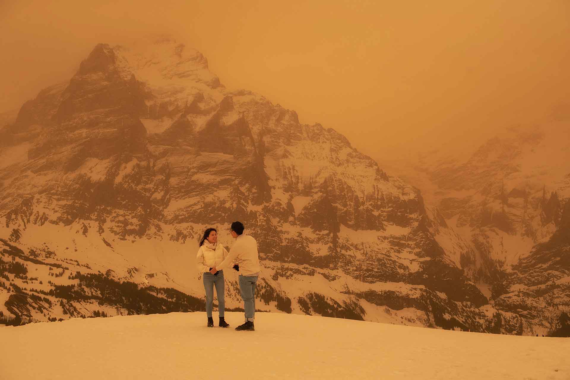 Surprise engagement in Grindelwald