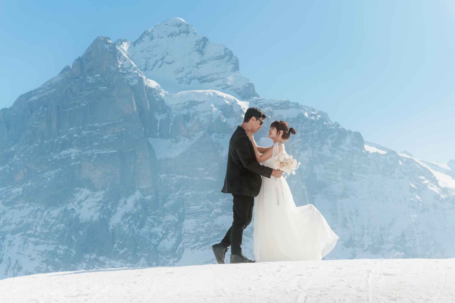 Pre wedding photo shoot above Grindelwald