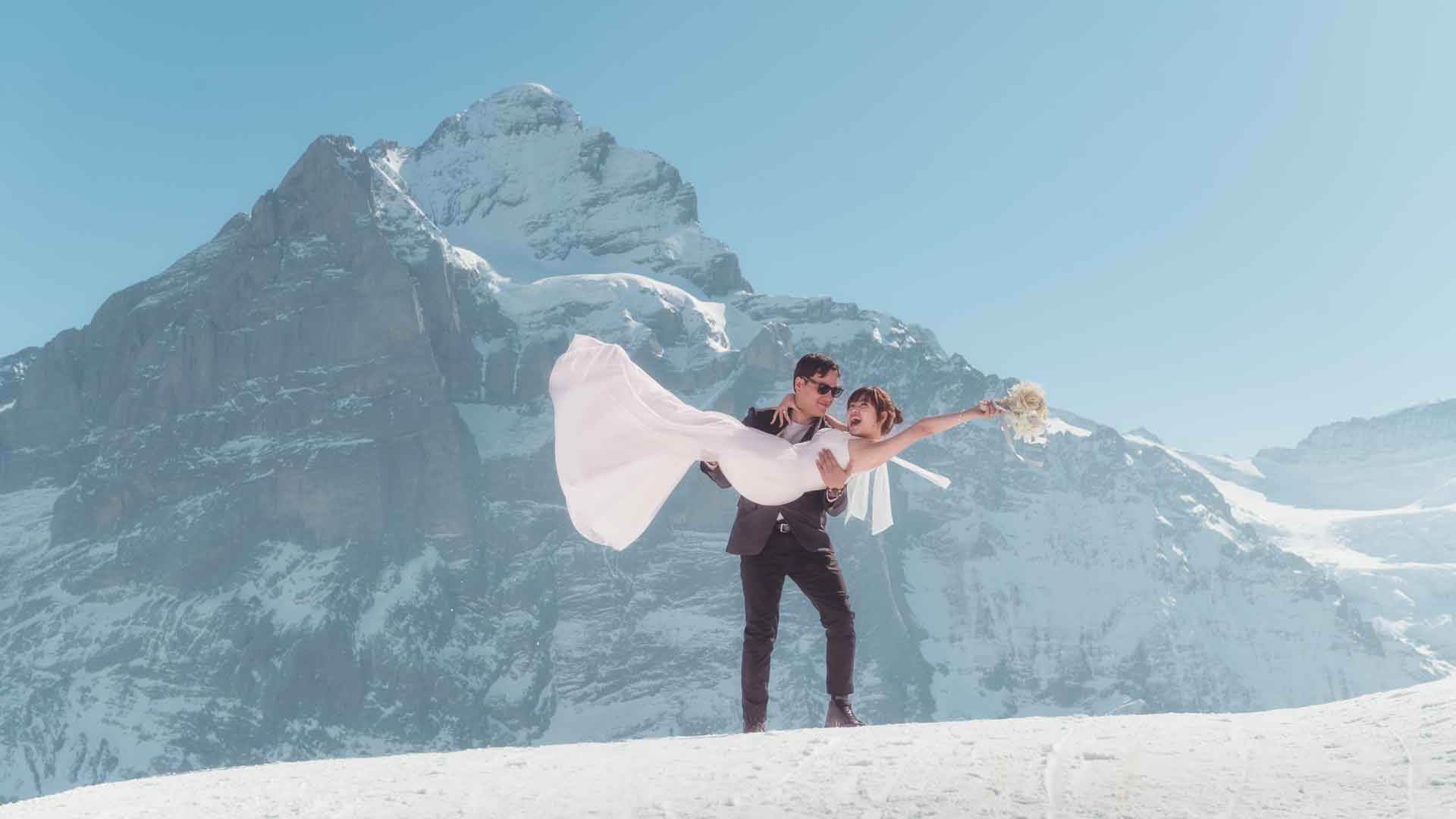 Pre wedding photo shoot above Grindelwald