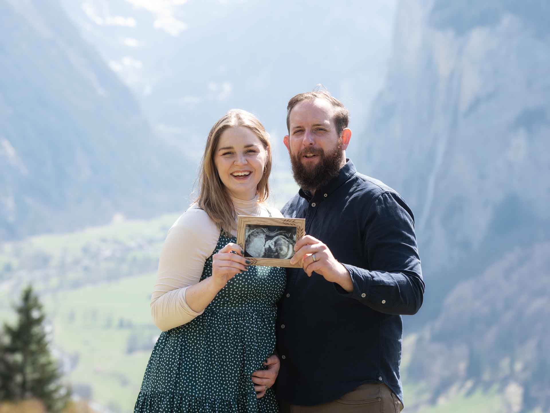 Pregnancy photoshoot in Switzerland with photographer John Wisdom