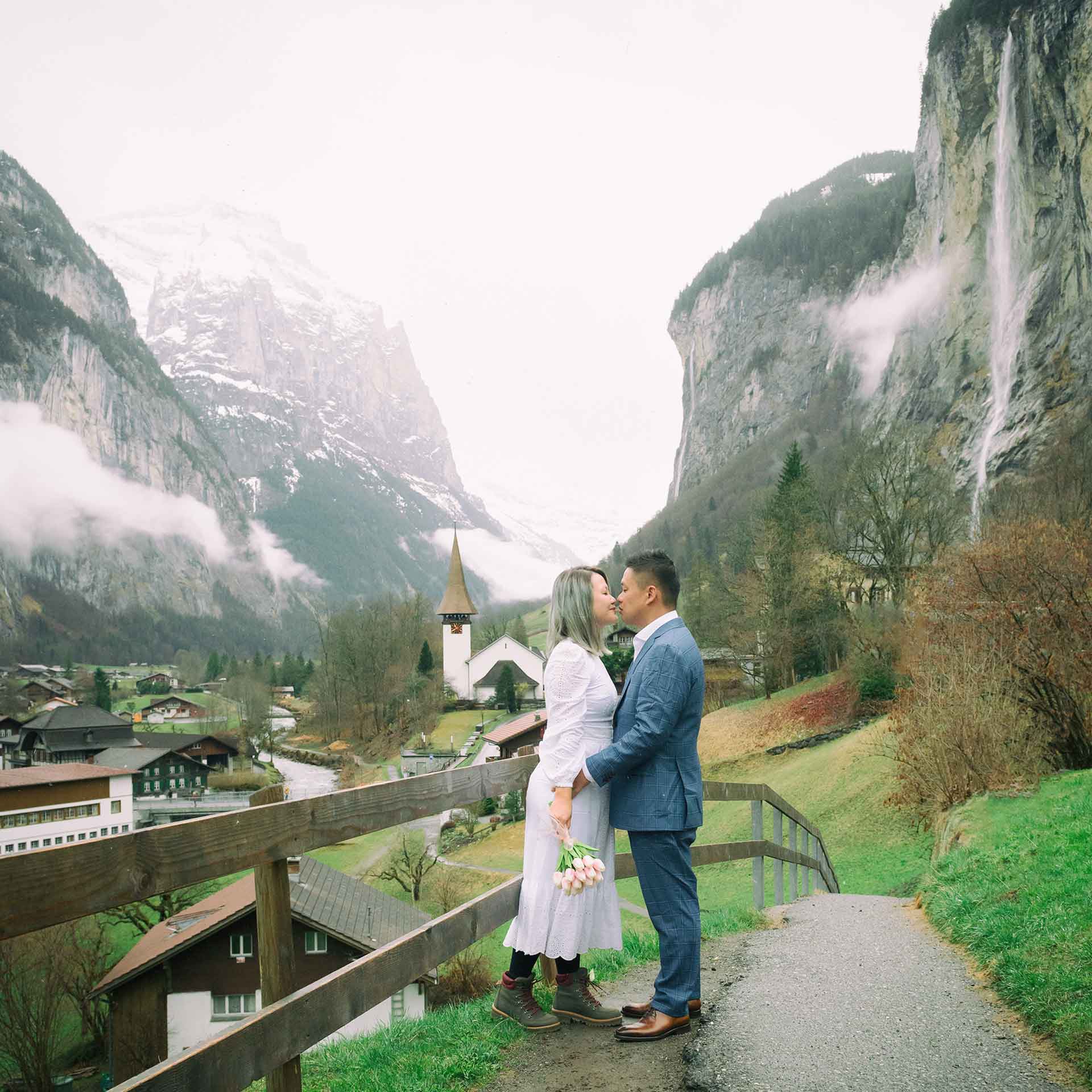 Honeymoon photo shoot in Lauterbrunnen