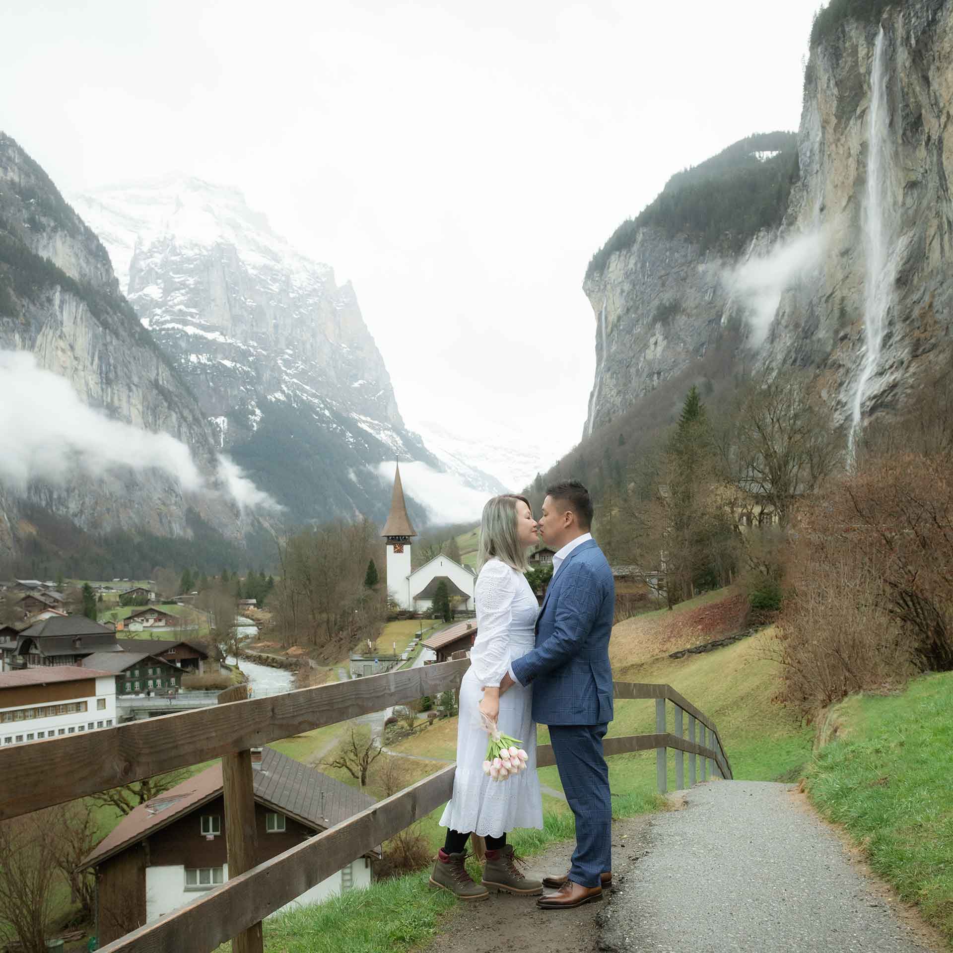 Honeymoon photo shoot in Lauterbrunnen