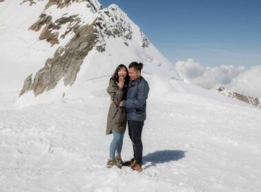 Surprise engagement on the Jungfraujoch in Switzerland