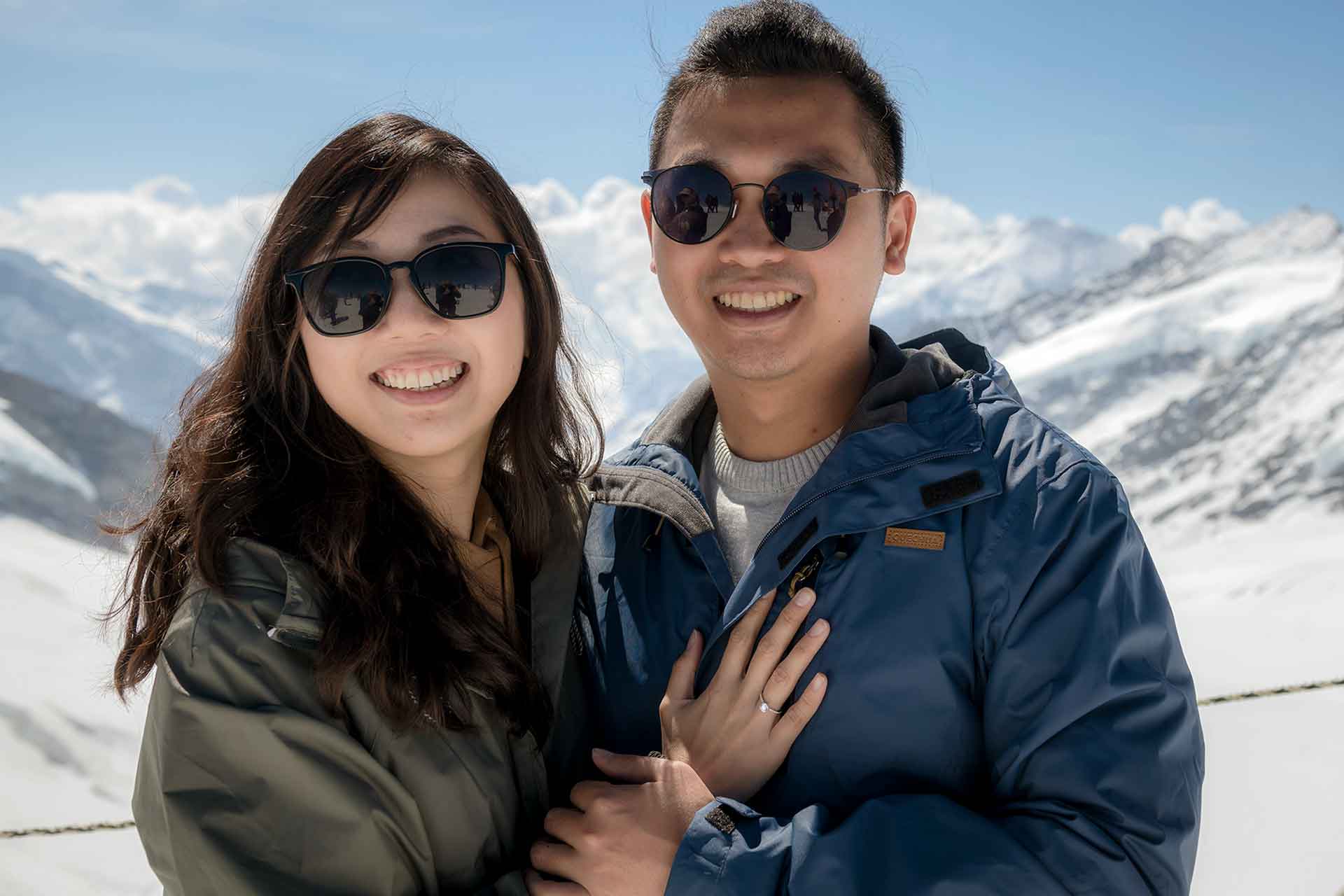 Surprise Engagement on the Jungfraujoch