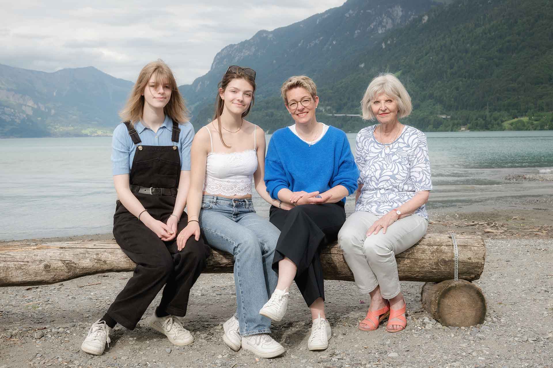 Family Photo Shoot in Interlaken