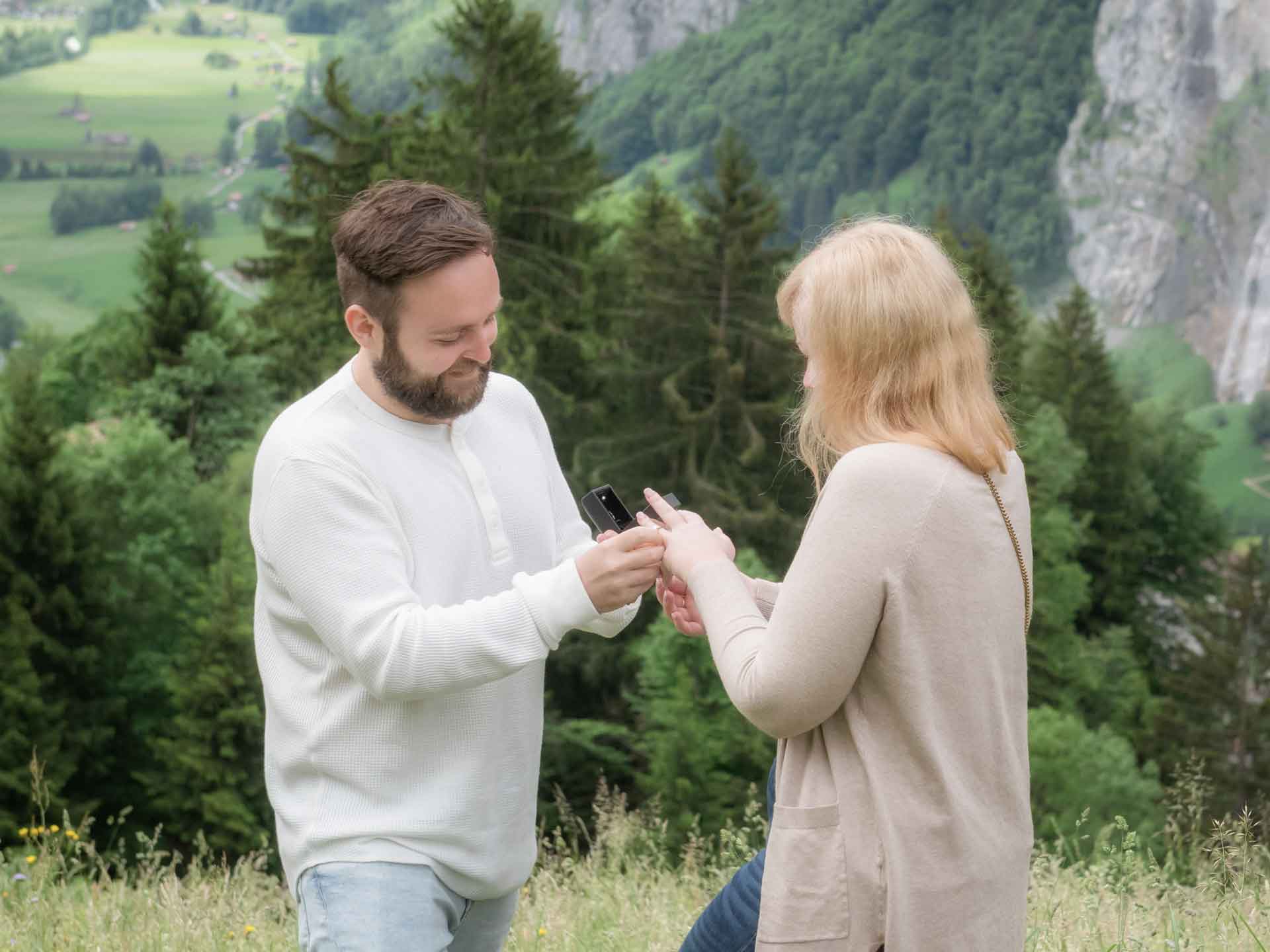 Surprise Engagement in Wengen