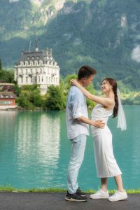 Couples photo shoot in Iseltwald, Switzerland with Interlaken photographer John Wisdom Photographer Iseltwald