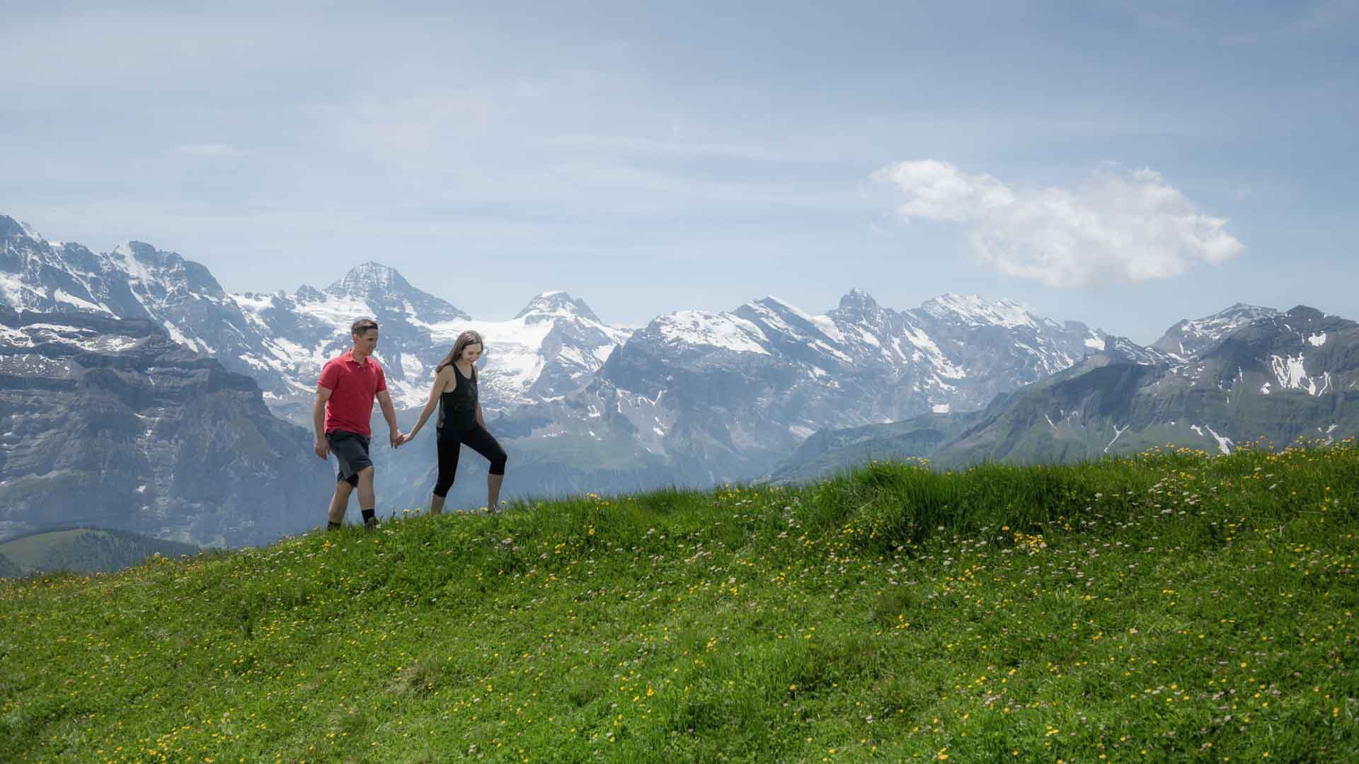 Surprise Engagement above Wengen