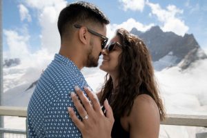 surprise engagement jungfraujoch