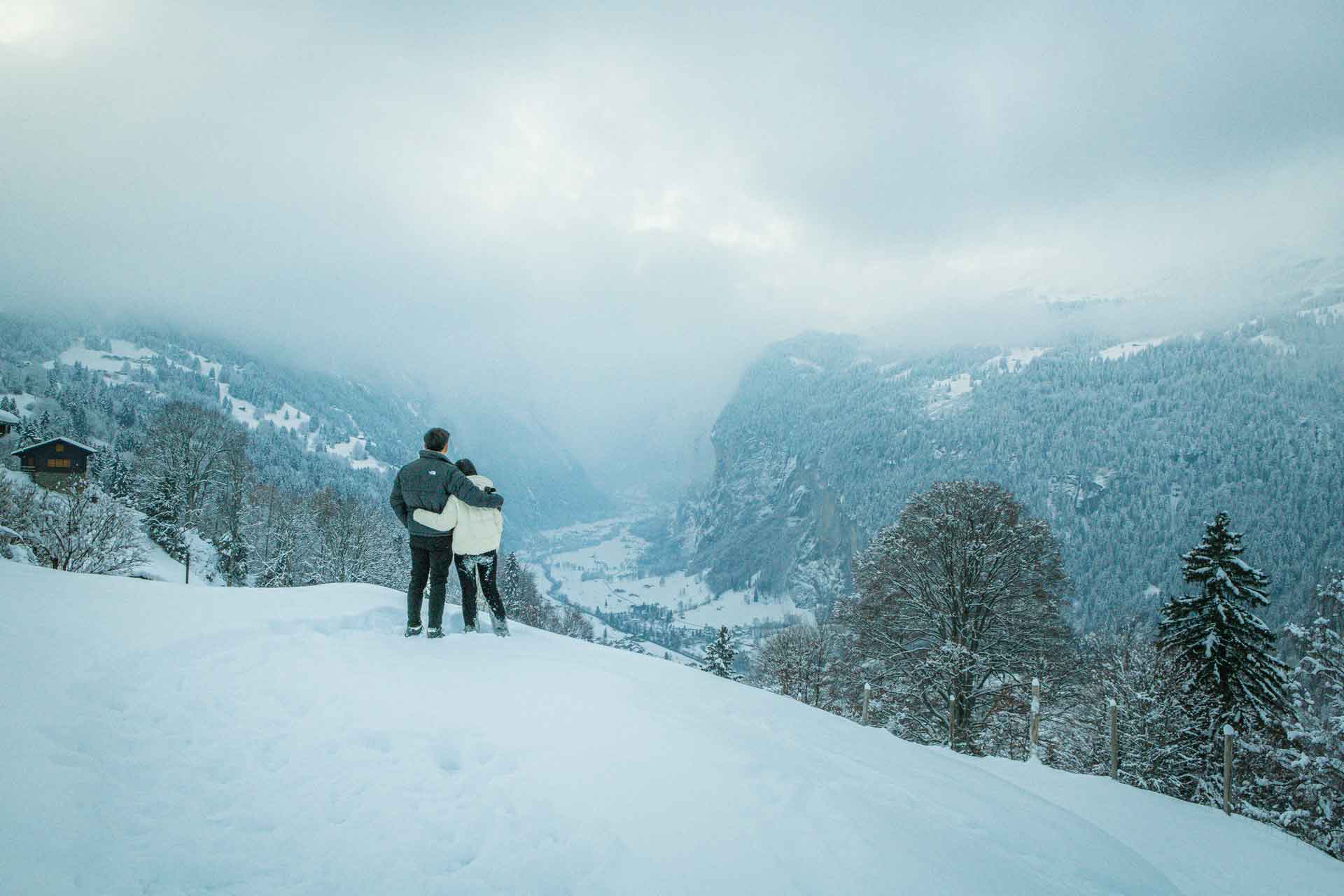 Photographer Wengen Surprise Engagement In The Snow