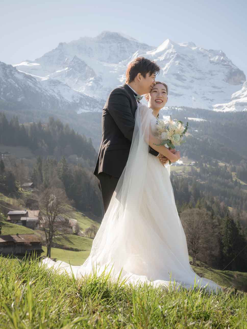 Wedding photo shoot in the mountains near Interlaken