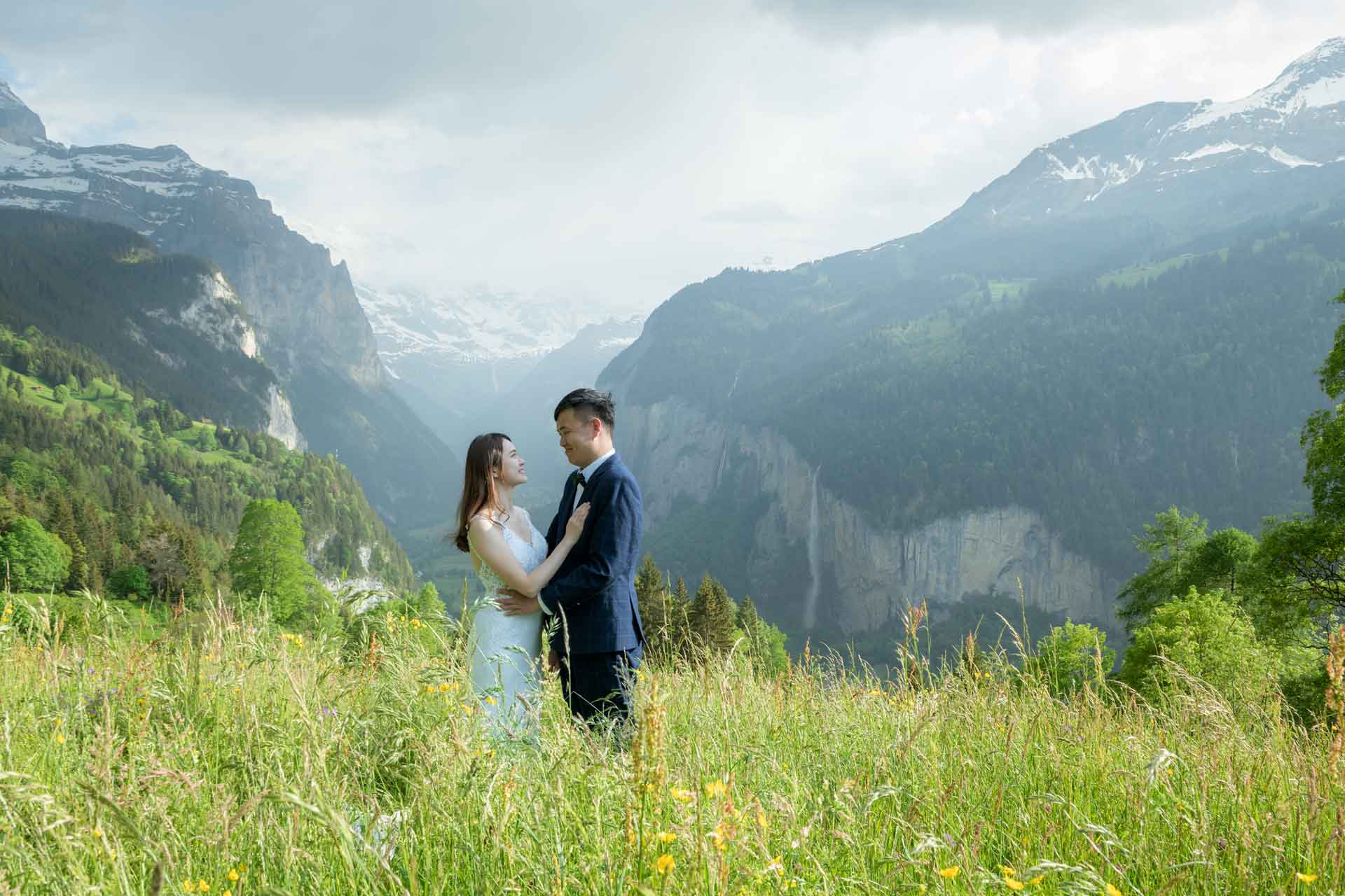 Before wedding photo shoot in Wengen