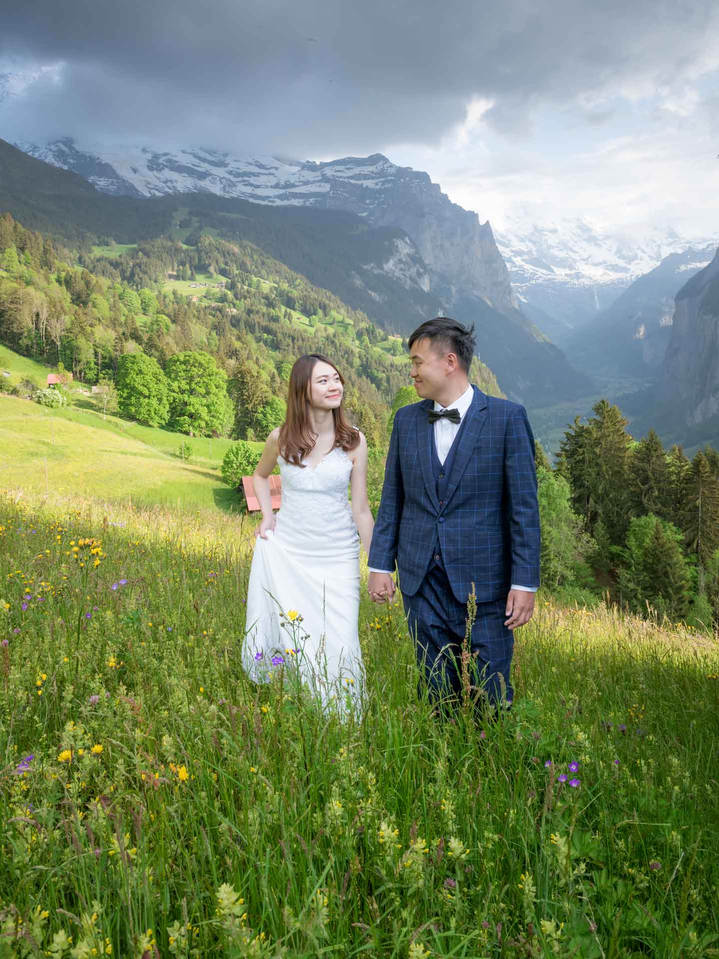 Before wedding photo shoot in Wengen