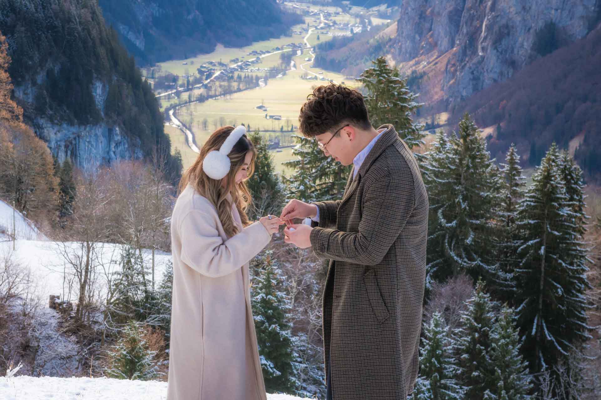 Marriage Proposal Near Lauterbrunnen