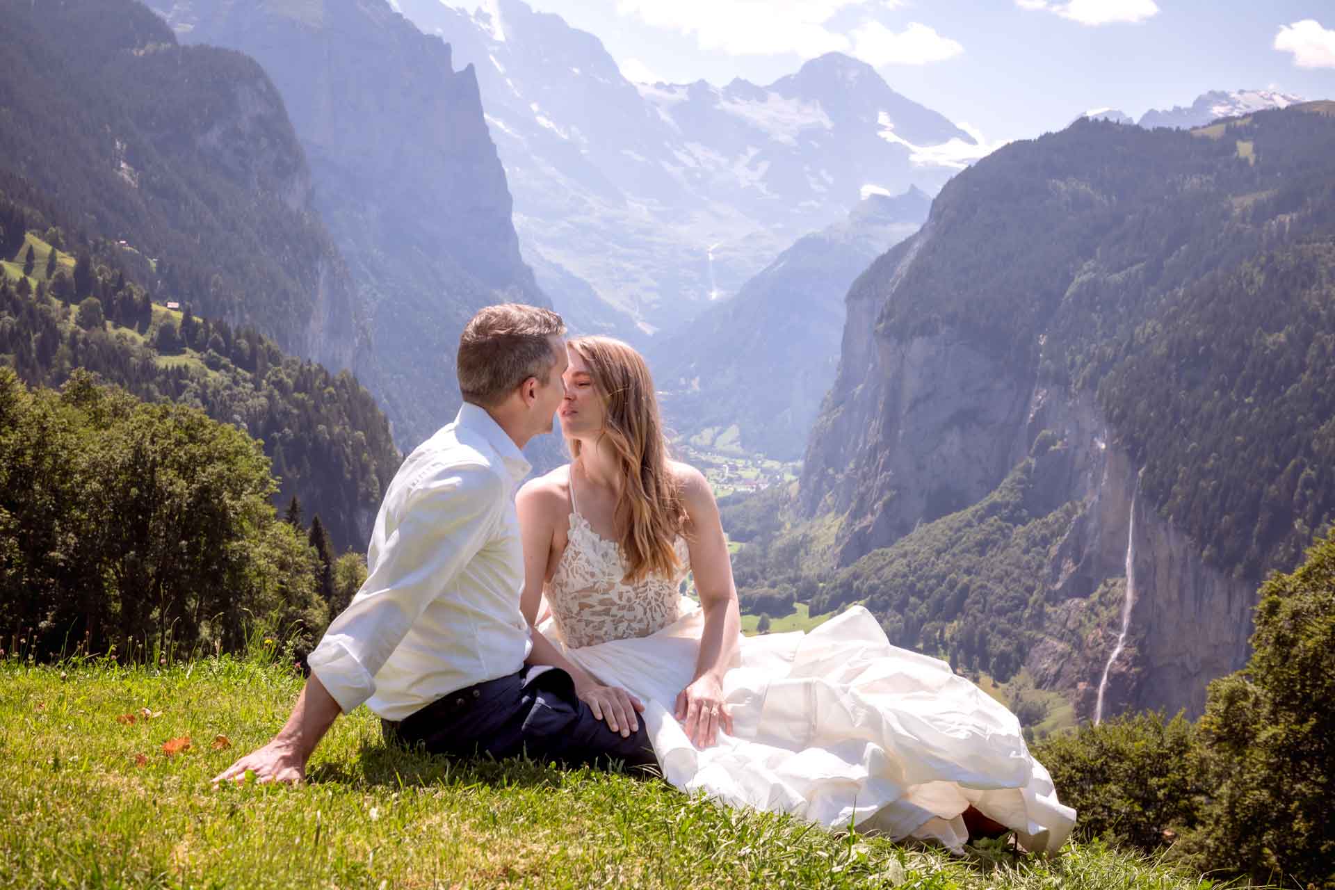 Post wedding photoshoot in Lauterbrunnen