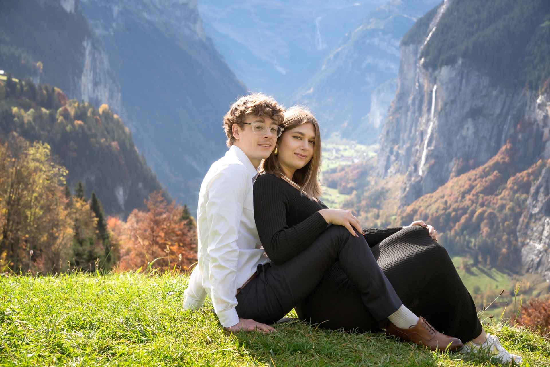 French couple tie the knot (sceller l'union?) in Lauterbrunnen