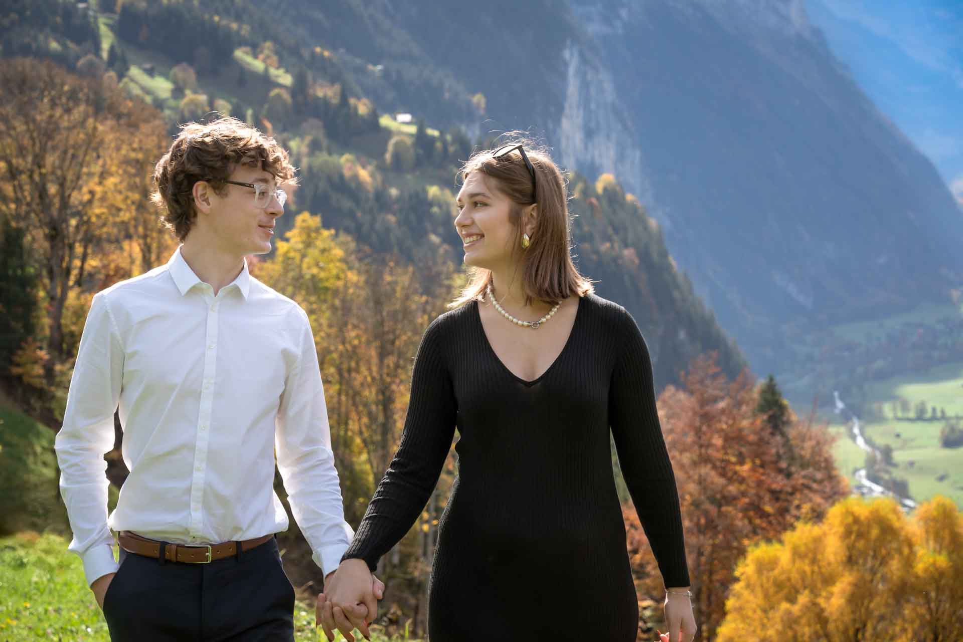 French couple tie the knot (sceller l'union?) in Lauterbrunnen