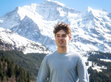 Senior photo shoot in Lauterbrunnen
