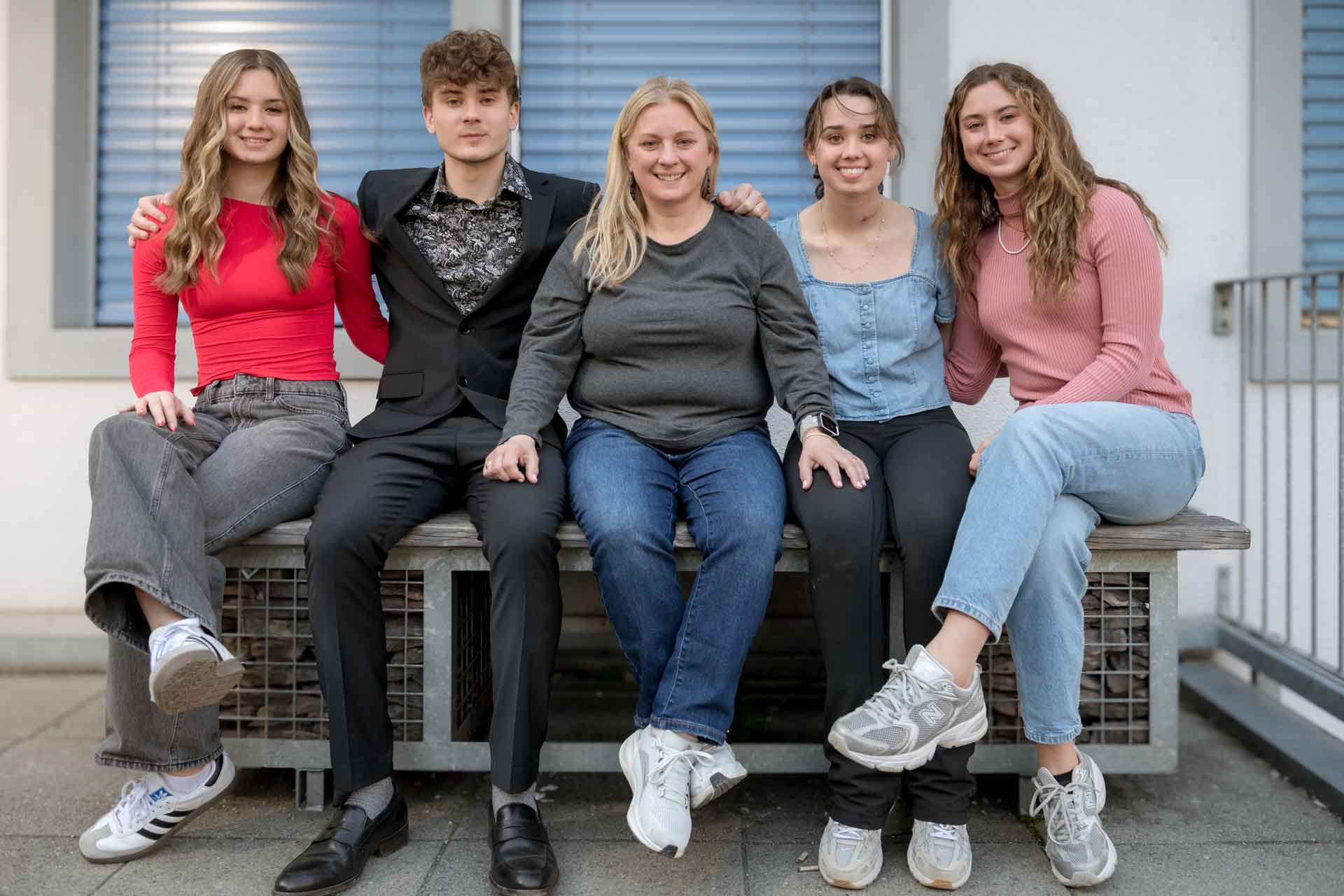 Family photo shoot in Lauterbrunnen SWitzerland
