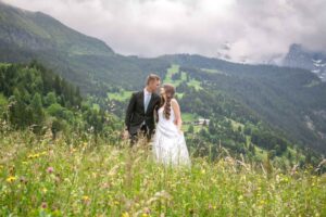 After Wedding Photo Shoot in Lauterbrunnen After Wedding Photo Shoot in Lauterbrunnen