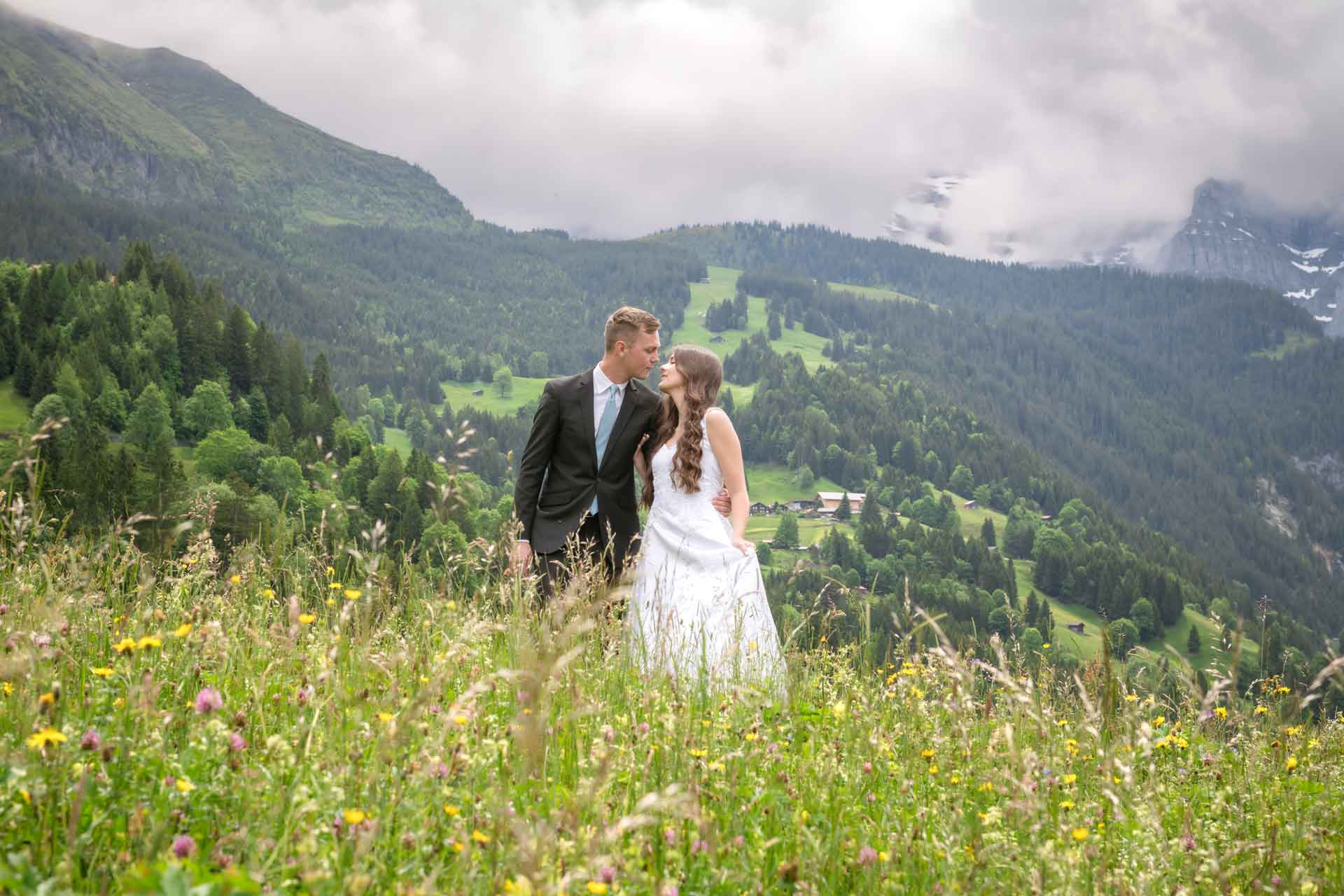Wedding photo shoot in Lauterbrunnen