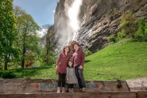 Family photo shoot in Lauterbrunnen, Switzerland