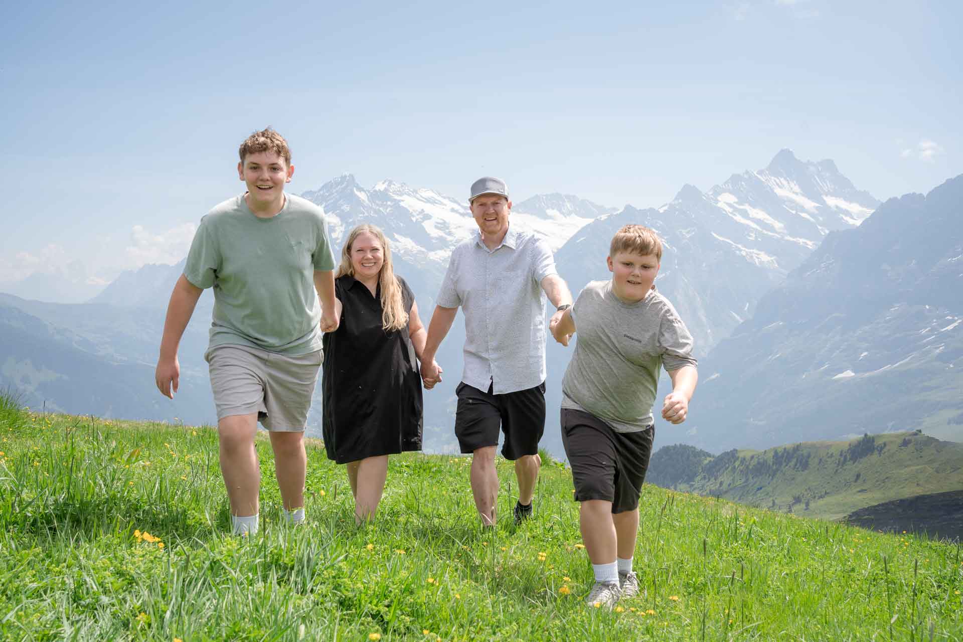 Family photo shoot on Männlichen mountain