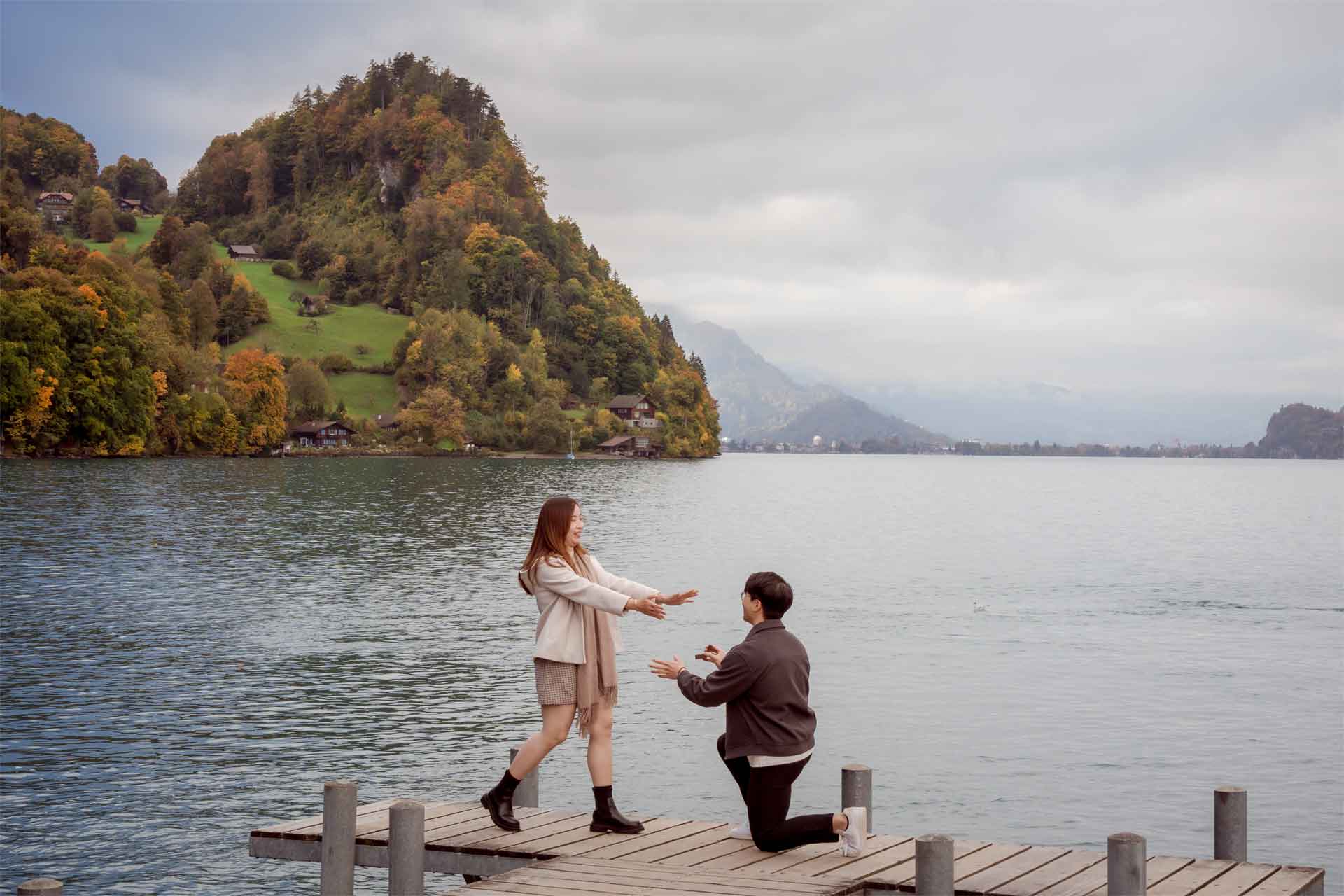 Surprise engagement in Iseltwald