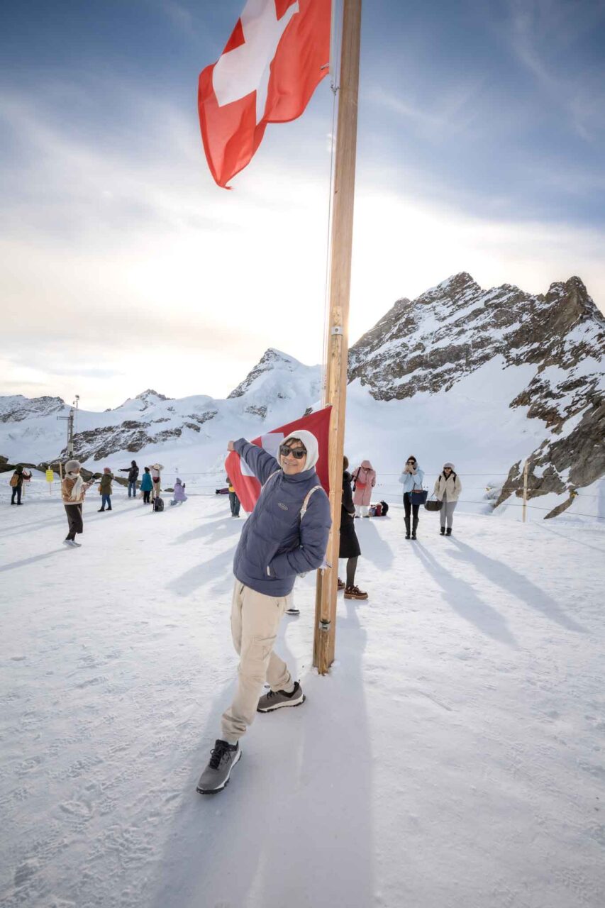 Group Photographer on Jungfraujoch