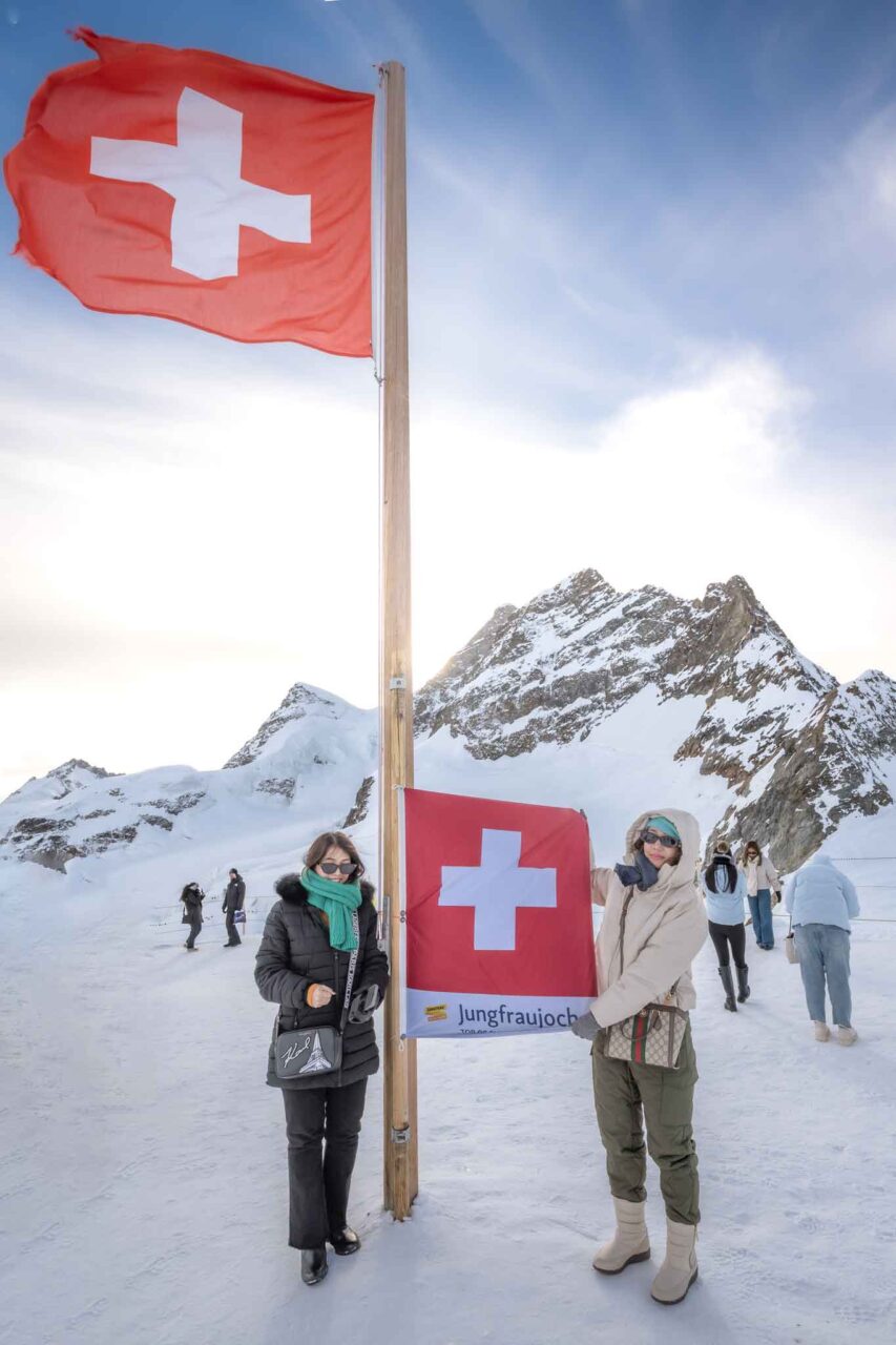 Group Photographer on Jungfraujoch