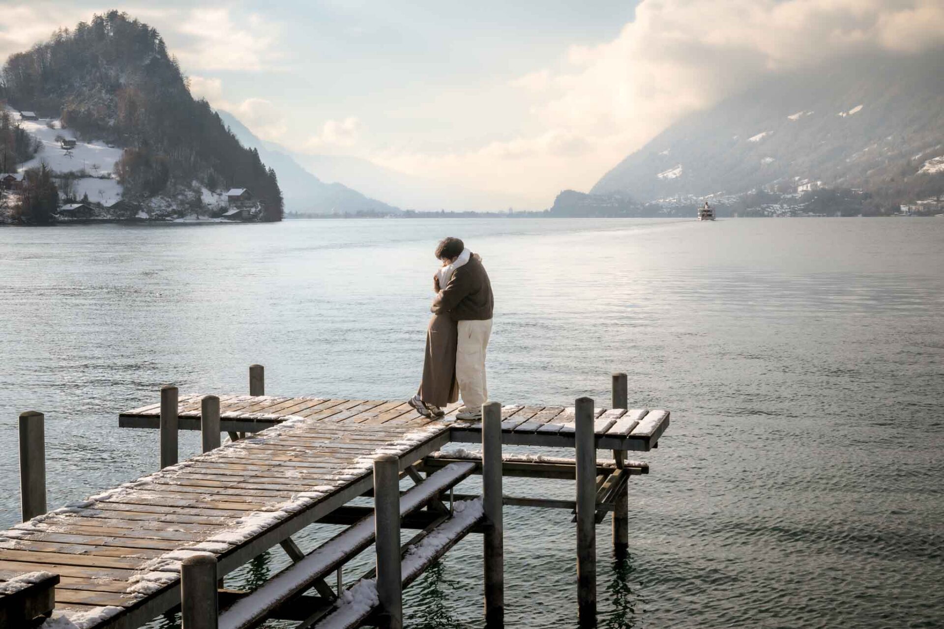Engagement on Iseltwald Pier