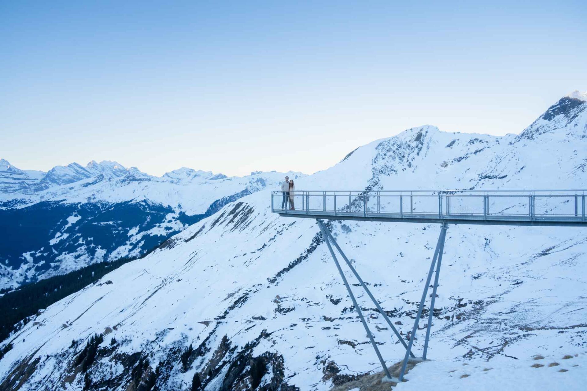 Maternity Photo Shoot in Grindelwald