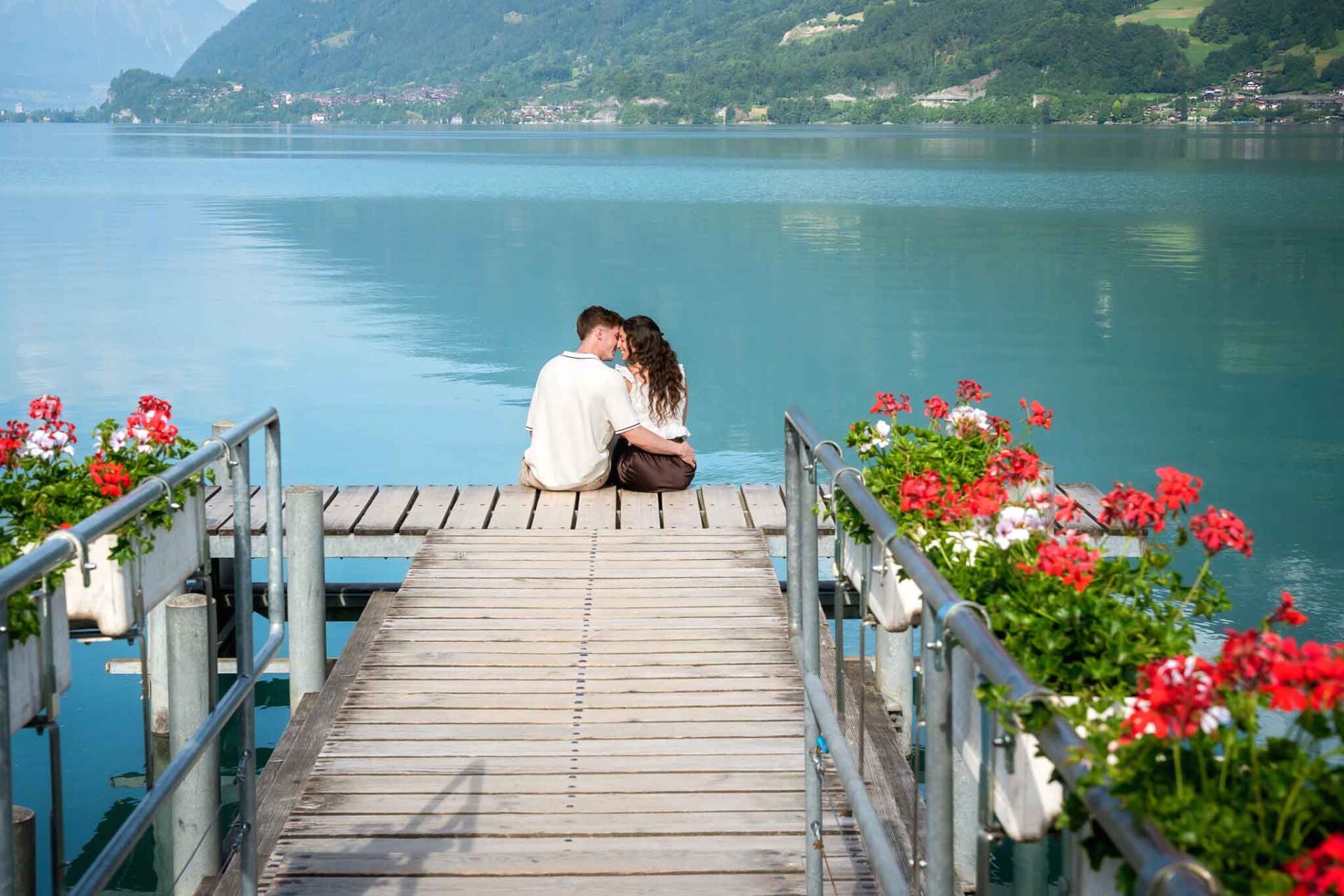 Surprise engagement on Iseltwald Pier