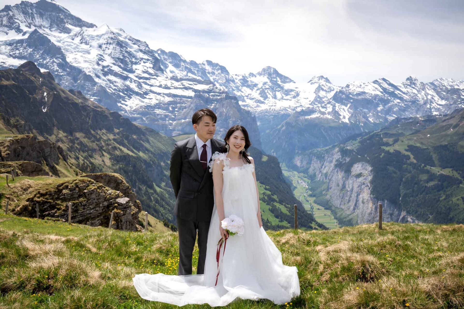 Wedding photo shoot on Männlichen mountain