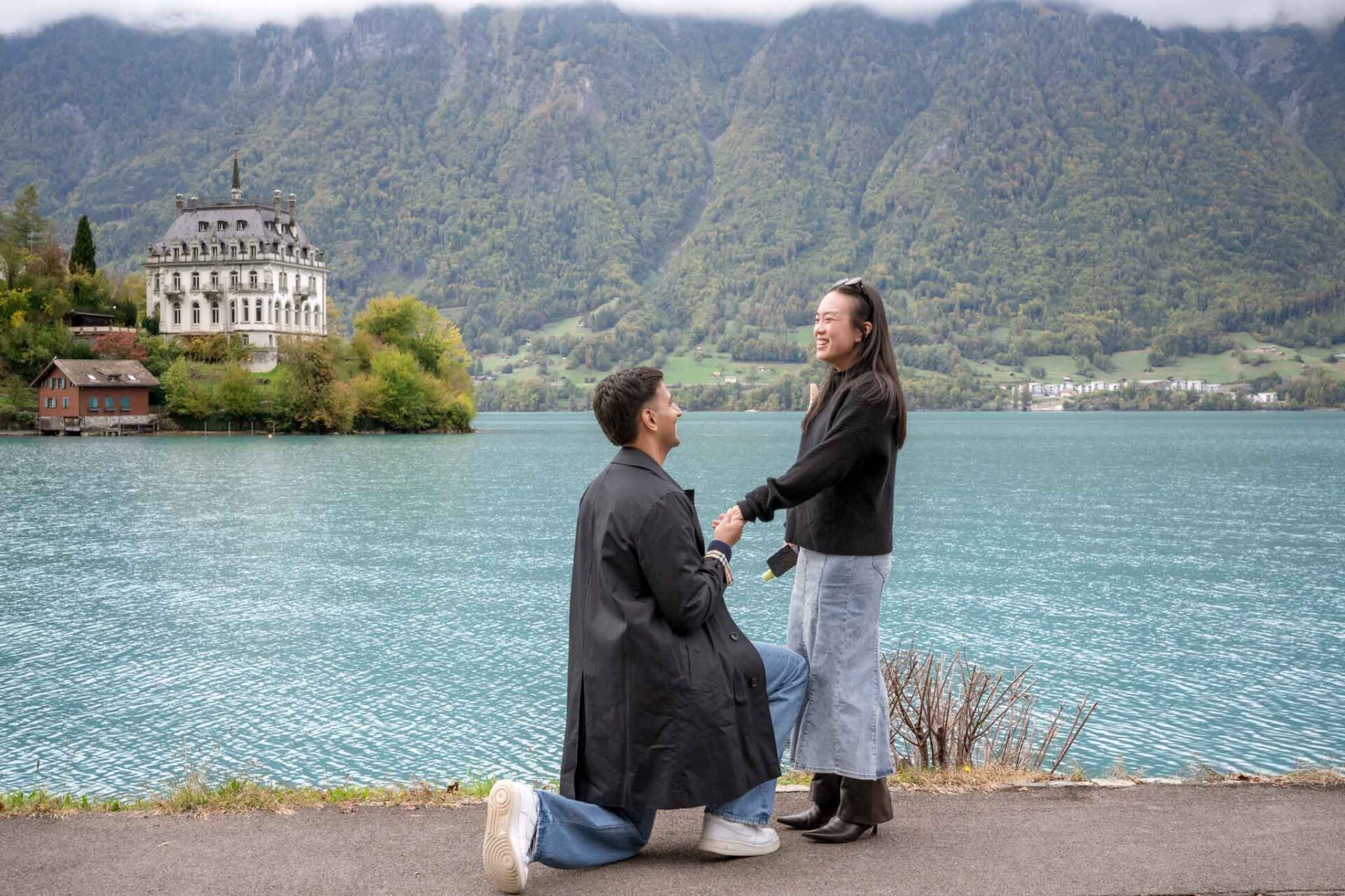 Surprise engagement in Iseltwald